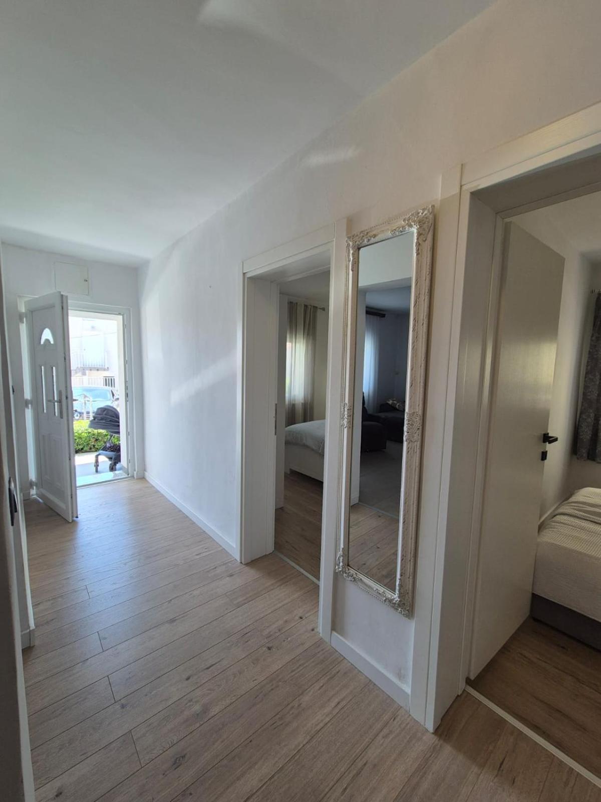 Apartments Tonci Tribalj المظهر الخارجي الصورة